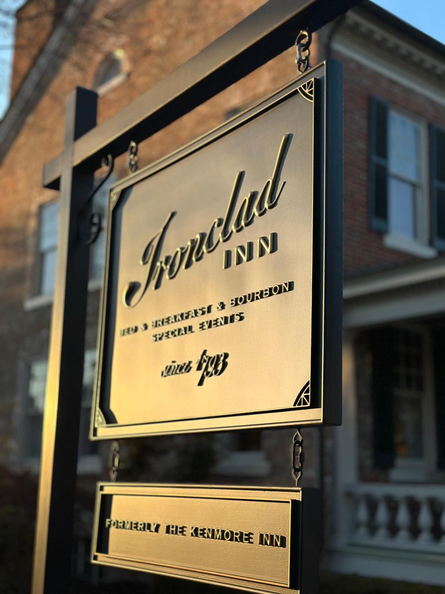 Ironclad Inn And Bourbon Room Fredericksburg Exterior foto
